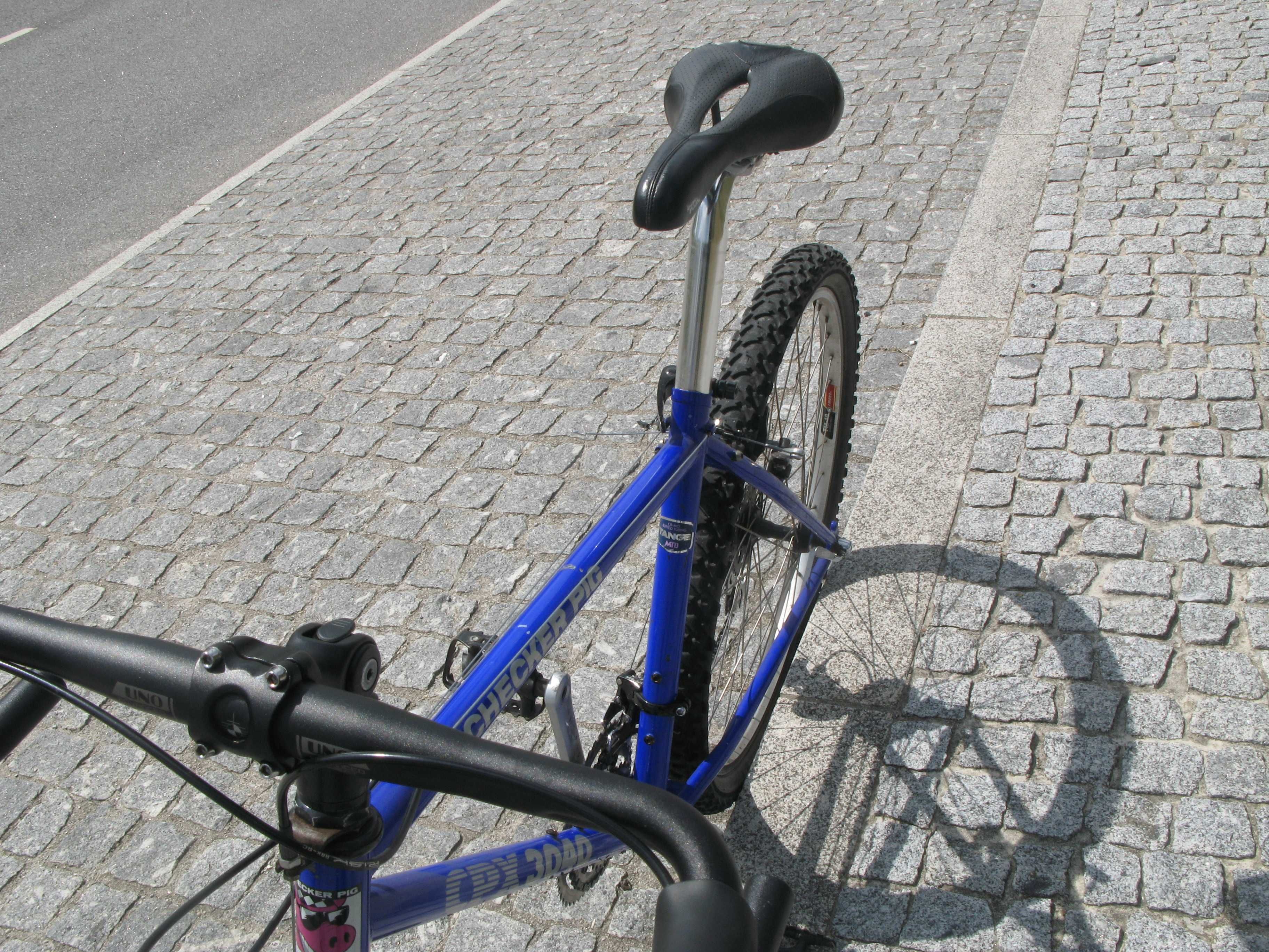 Checker Pig CPX 3040
