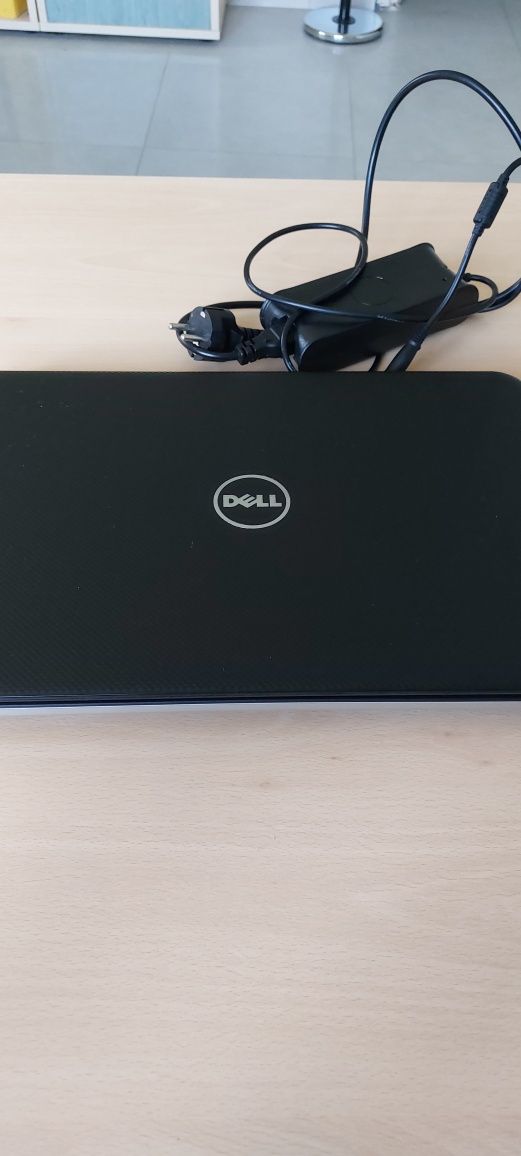 Dell Vostro 2521