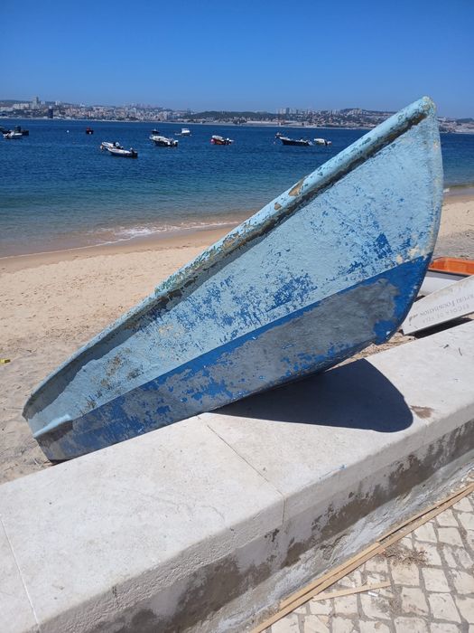 Barco auxiliar.