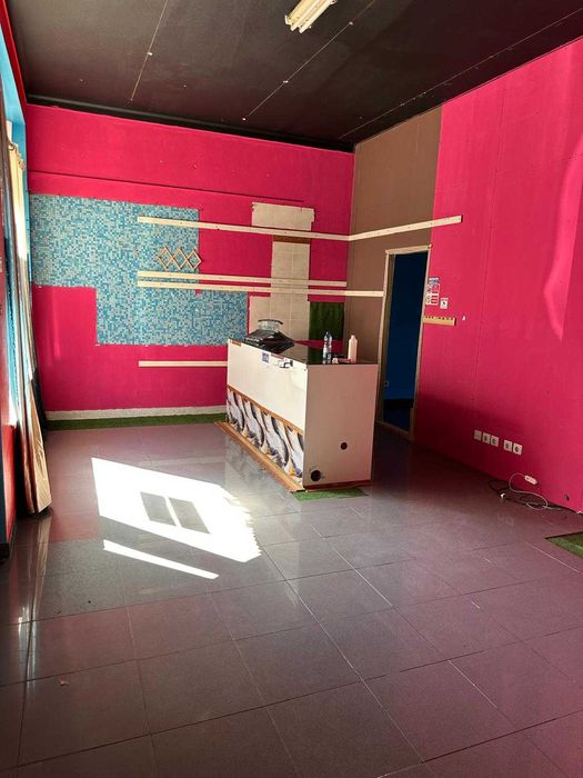 Aluguer de Loja 135m2 em Darque