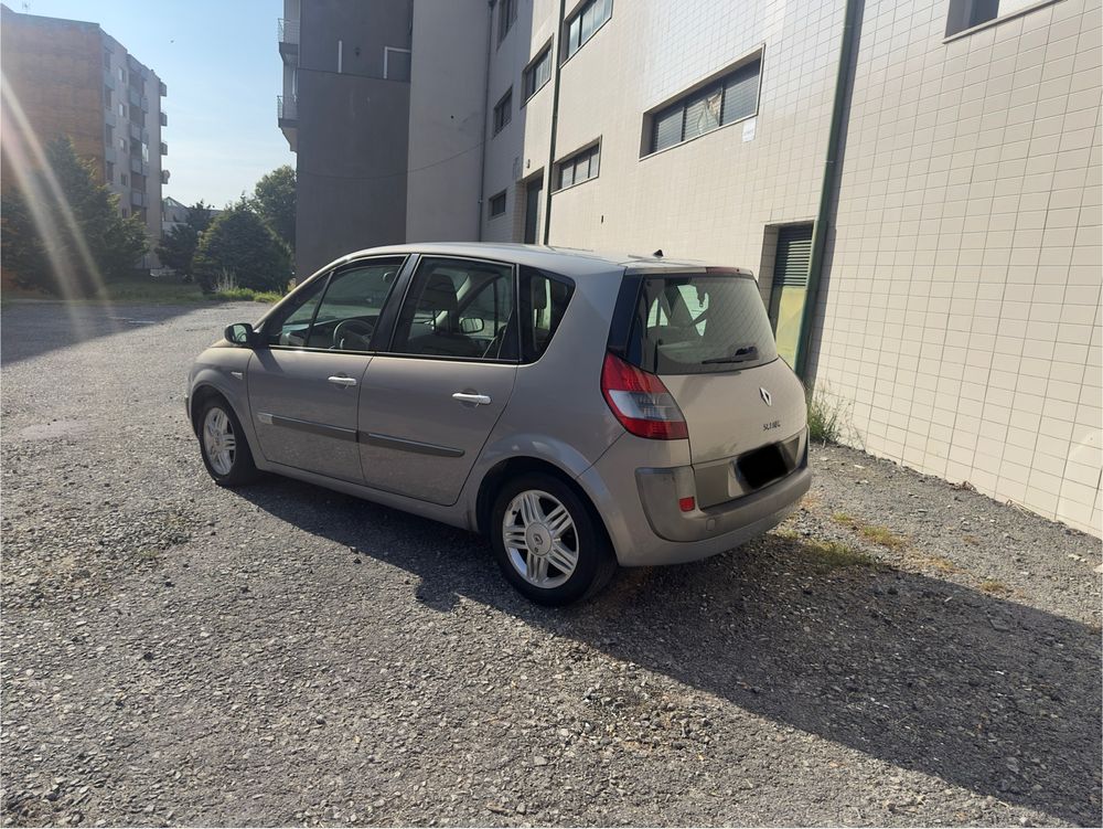 Renault scenic apenas 170000 kilometros
