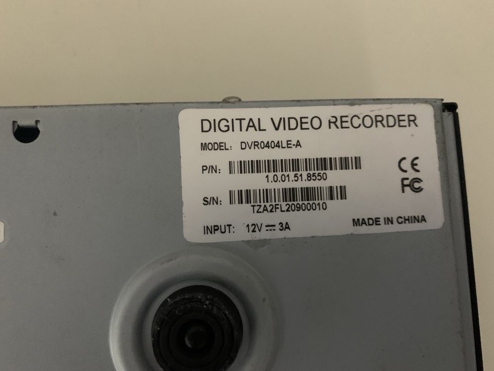 Видеорегистратор бу для камер наблюдения Dahua DVR0404LE-A