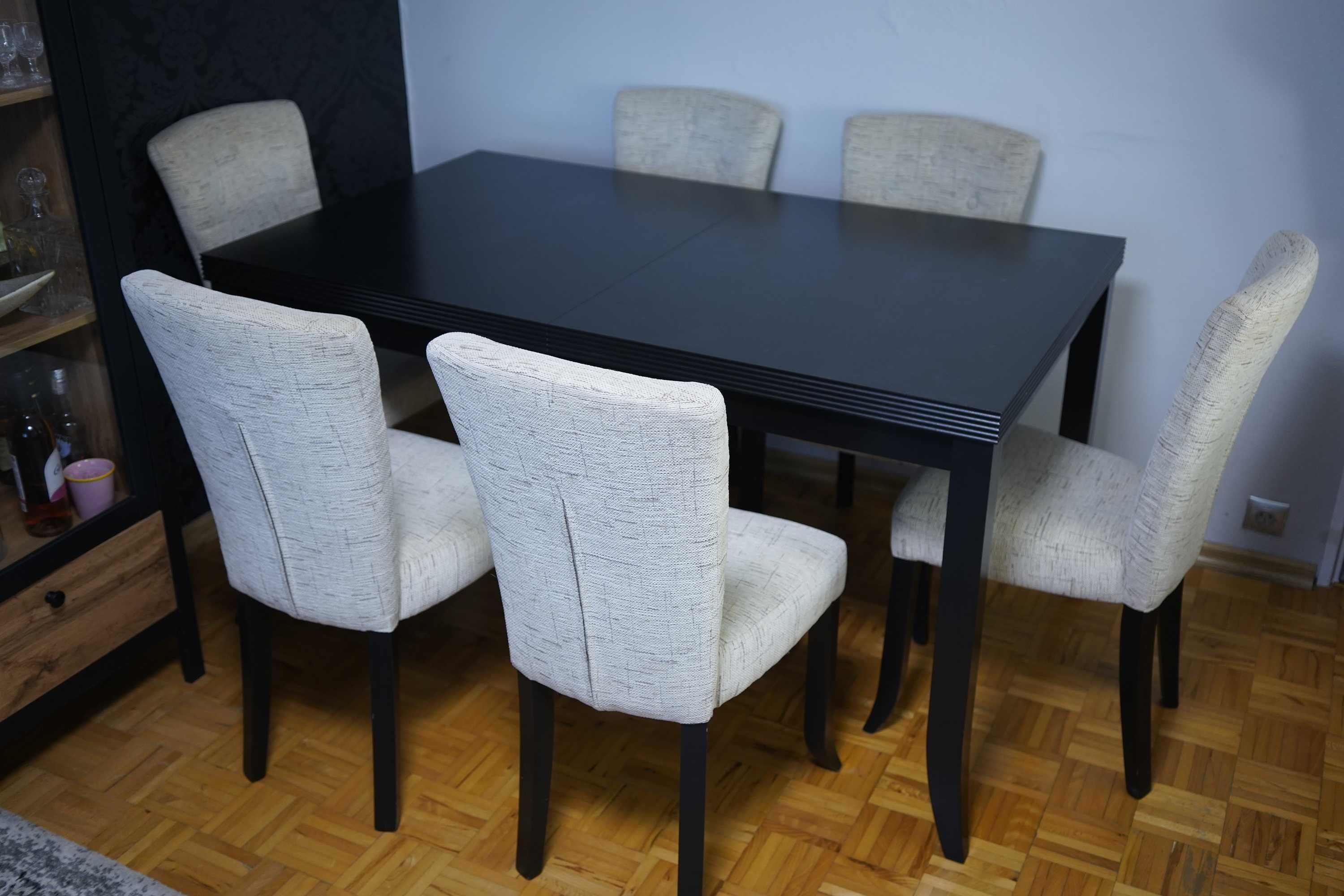 Stół BlackRedWhite rozszerzany 150/190 cm x 90 cm + 6 krzeseł