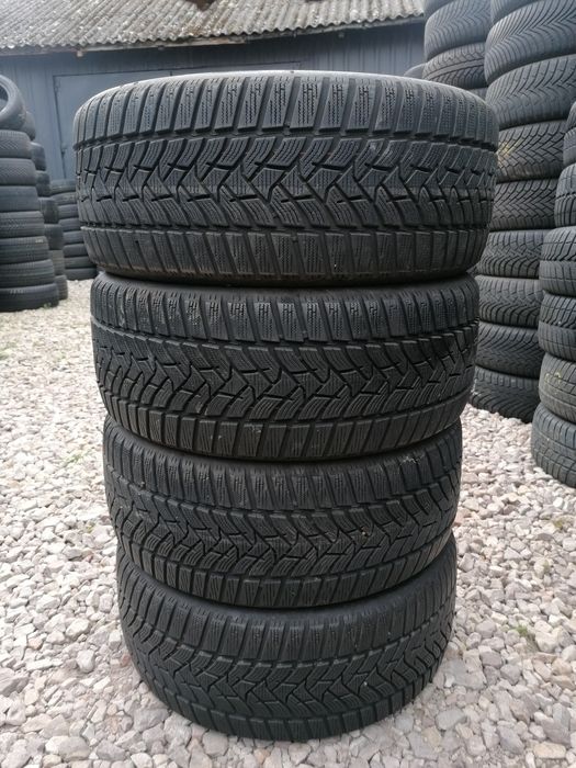 225/45/17 Dunlop 2024 rok zimowe
