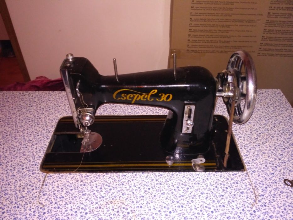 Швейная машинка Csepel 30 Чепель 30