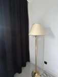 lampa stojąca do salonu