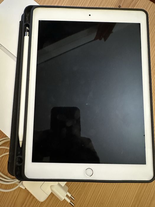 iPad Pro 9,7 Silver Wi-Fi + Celular 128GB + Apple Pencil