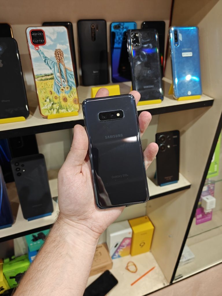 Samsung Galaxy S10e 6/128GB NFC