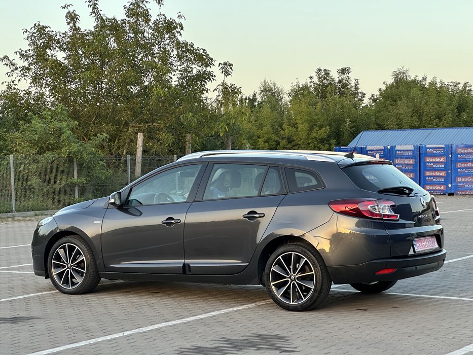 Renault Megane Bose 2012 рік
