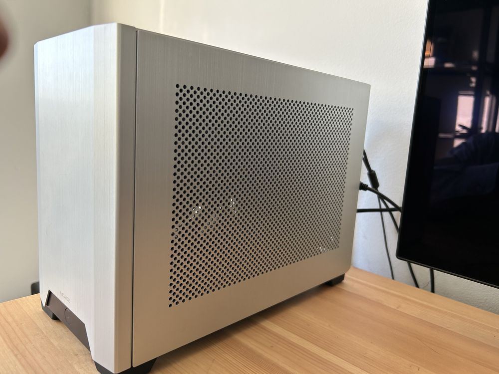 Ncase M1 v6.1 Silver