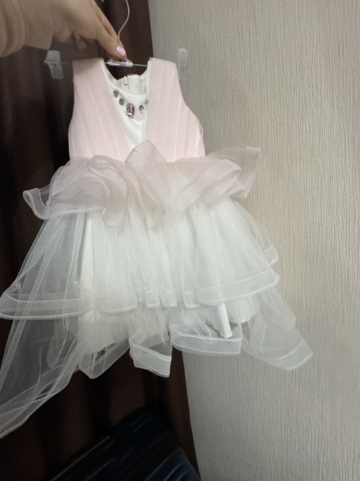 Платья на девочку 2-3 года