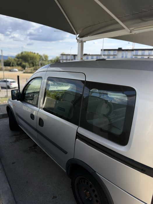 Opel combo  5 lugares oportunidade