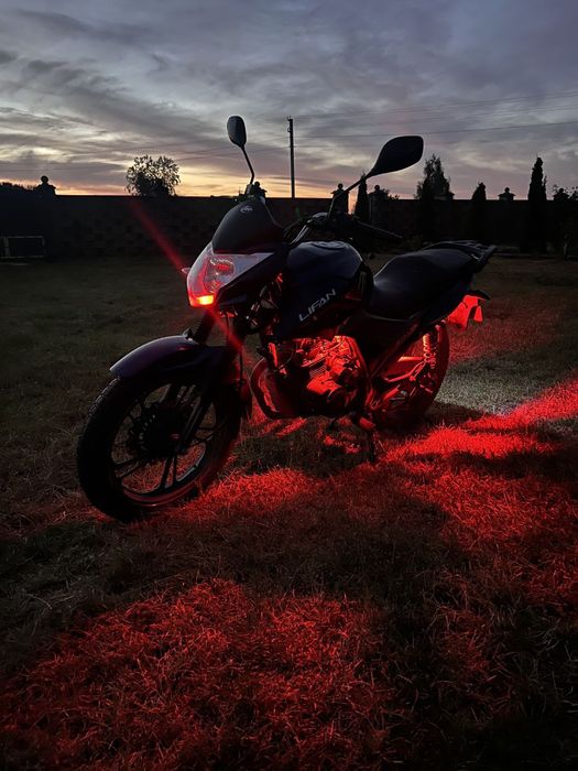 Продам ліфан сітур 200