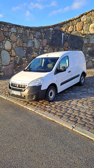 Peugeot Partner  Peugeot Partner 1.6Bluehdi 2 właściciel Salon Polska 215000 km