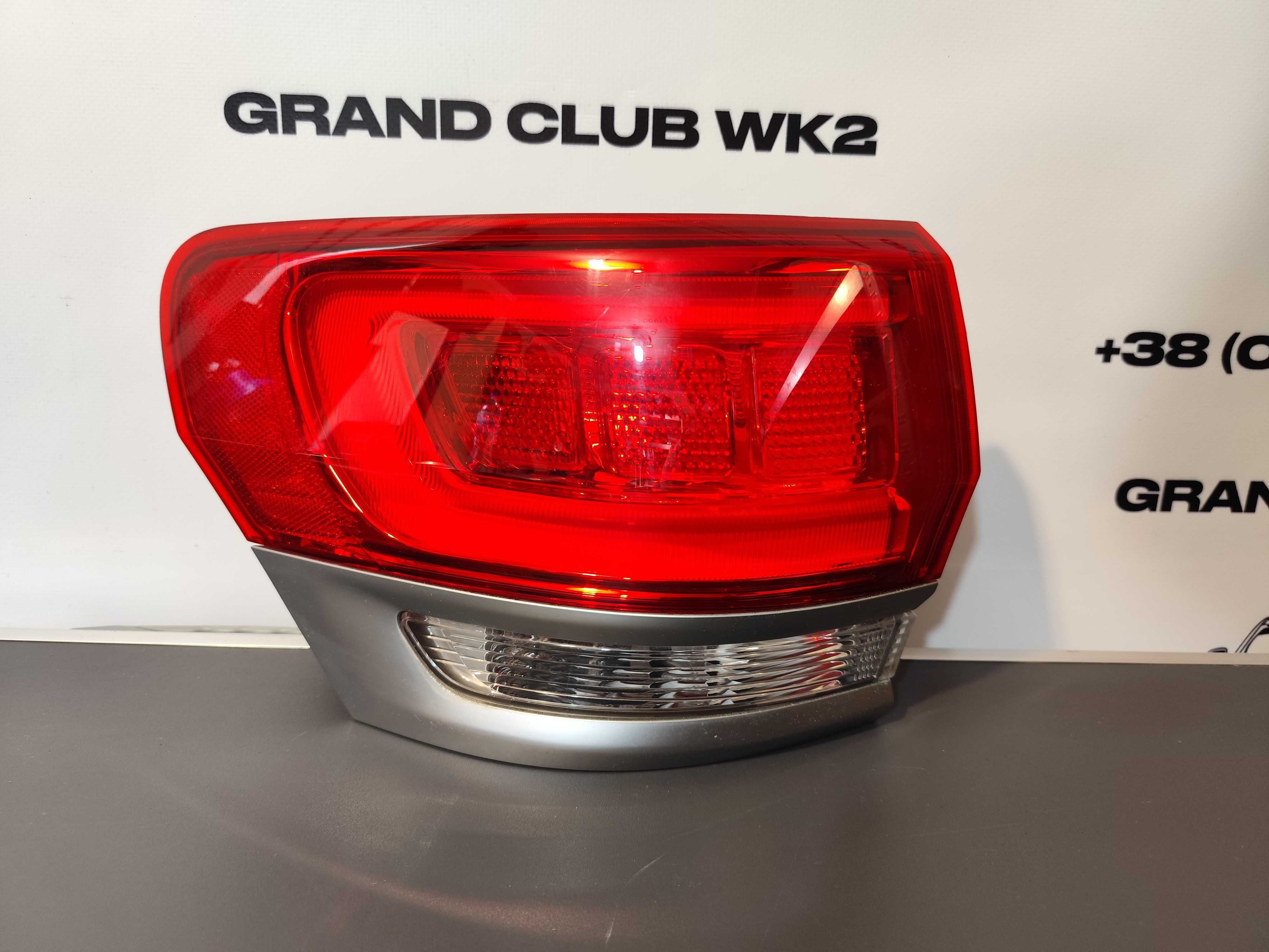 Задний стоп на крыло Jeep Grand Cherokee WK