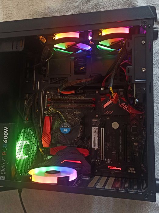 i7 (Skylake),ASRock H270 Wifi  5Gz,16Gb ddr4,600W БЖ