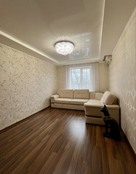 3к квартира левый берег, Березинка, ТРЦ Караван