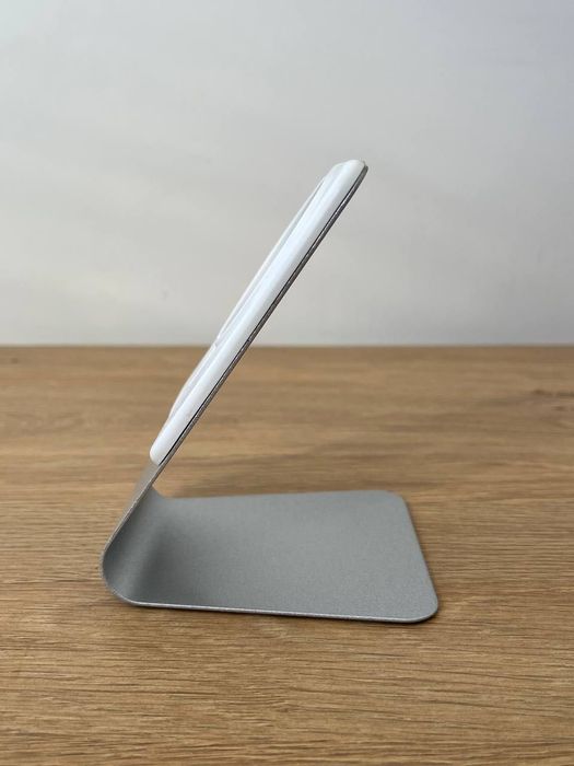 Підставка алюмінієва під MagSafe Charger для iPhone