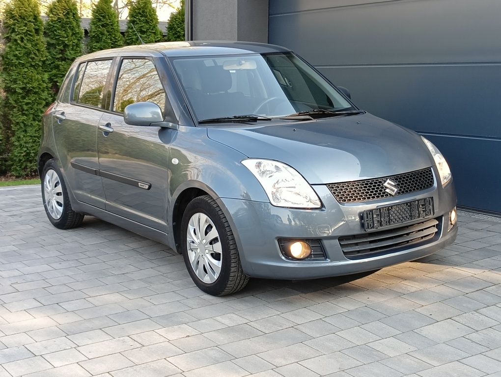 Suzuki Swift 1.3 92 km 2008r benzyna, klima