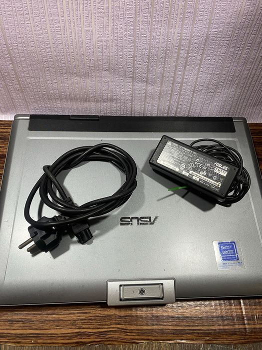 ноутбук ASUS F5RL