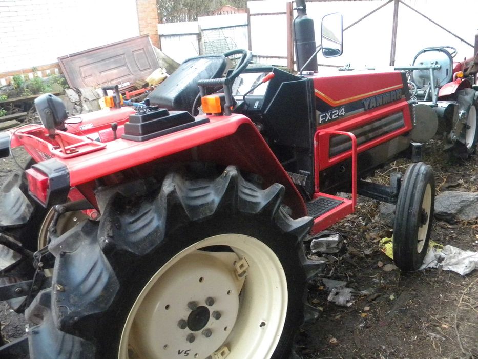 японский мінітрактор янмар фх 24