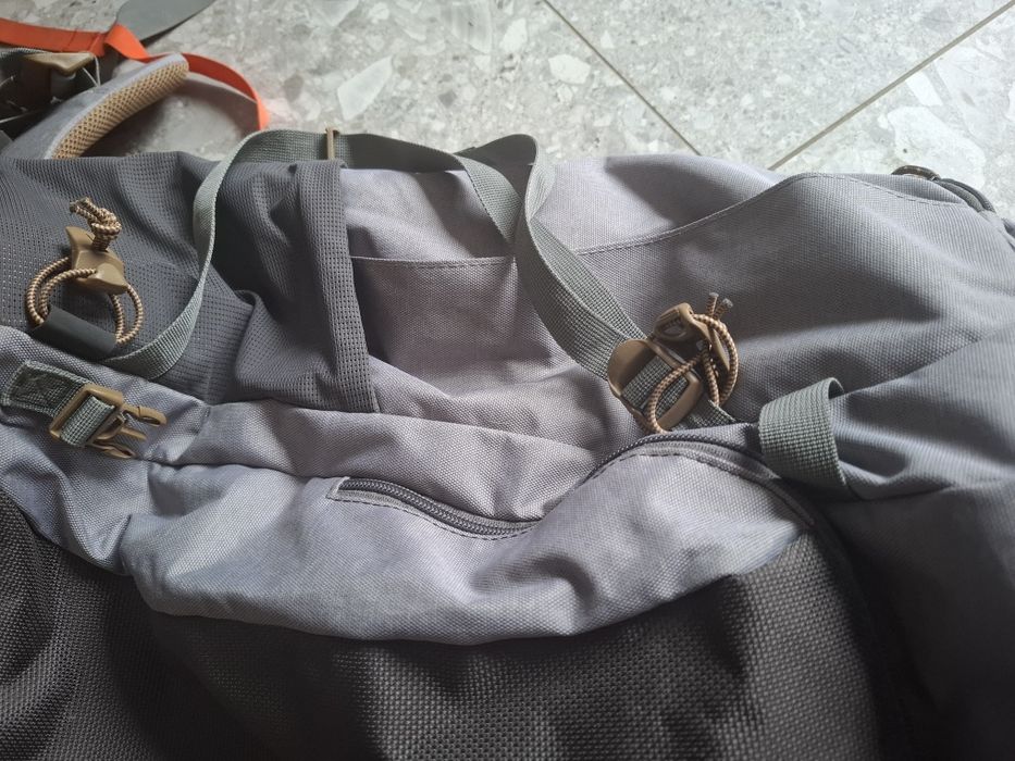 Plecak decathlon quechua 70L