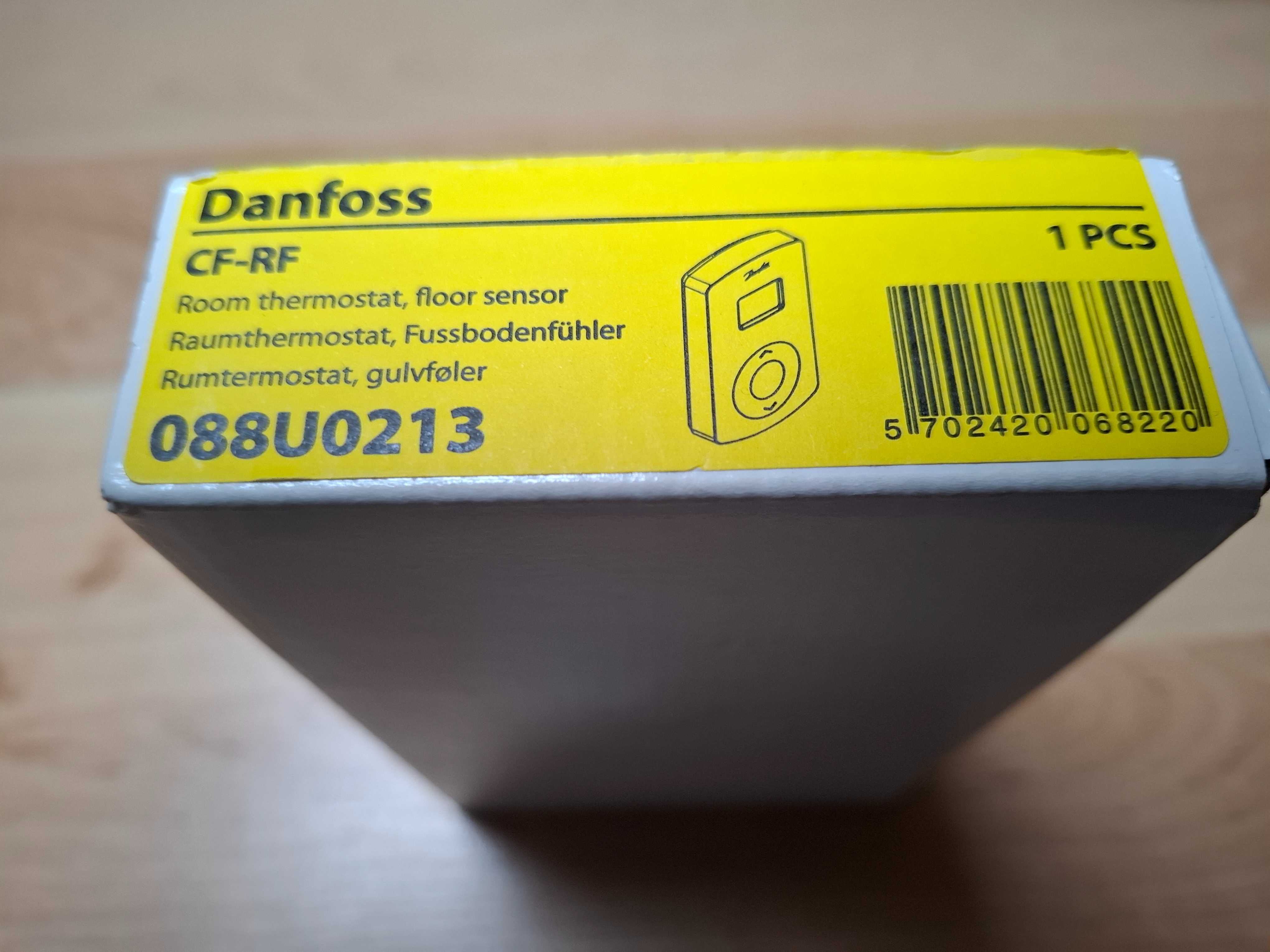 Danfoss termostat pokojowy CF-RF z wyświetlaczem i czujnikiem temp