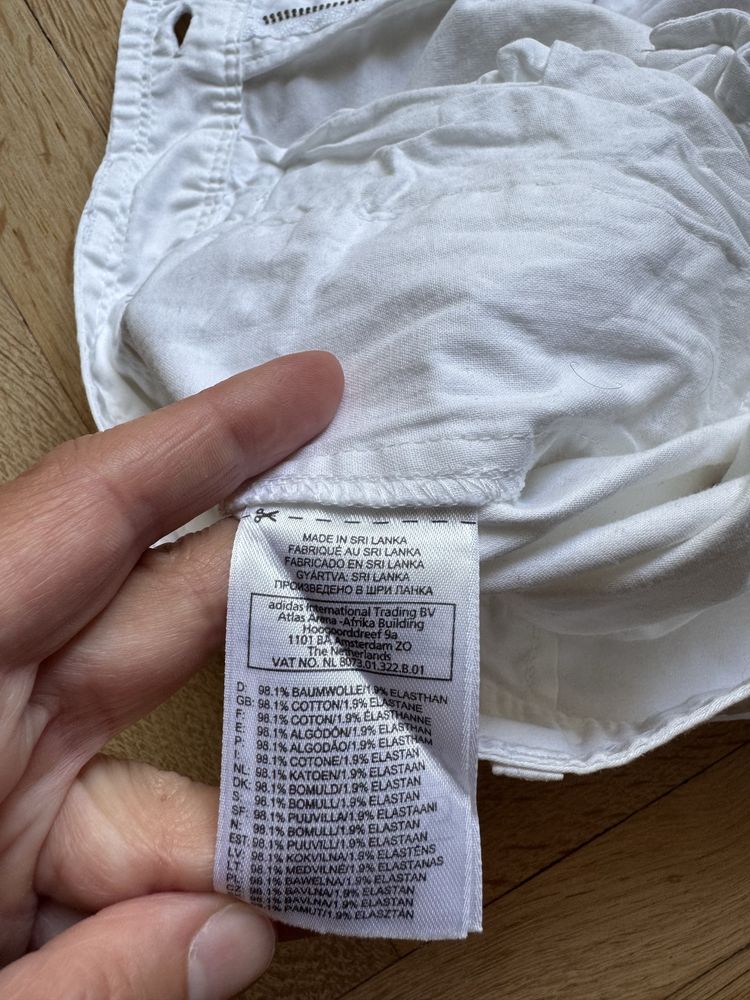 Białe szorty, spodenki Reebok Classic S/36