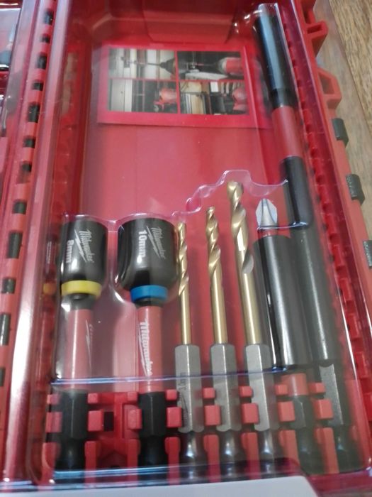 Набір біт SHOCKWAVE PACKOUT MILWAUKEE, (40шт) / 4932492004