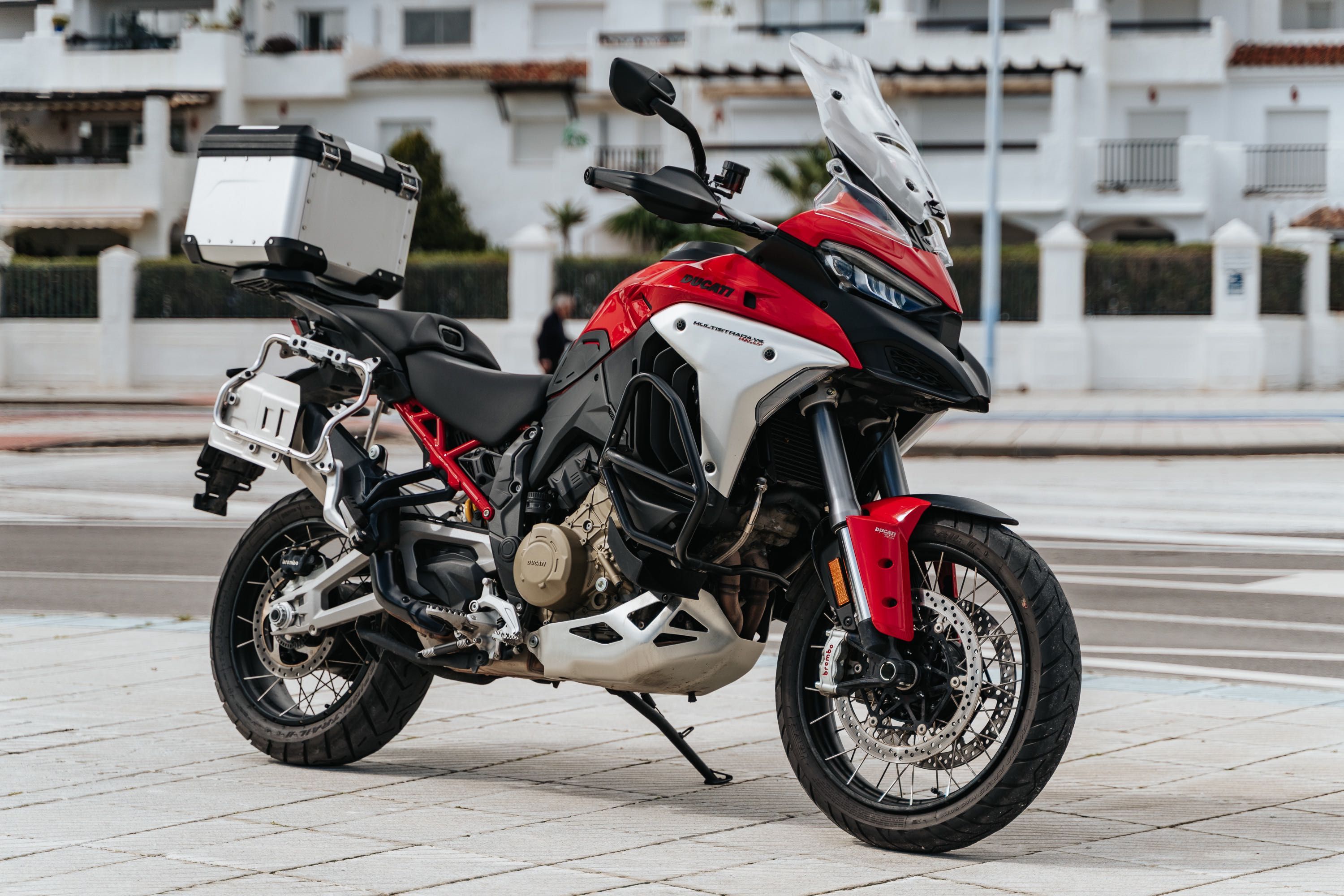 Ducati Multistrada V 4 Rally  - Wypożyczalnia Wyjątkowych Motocykli