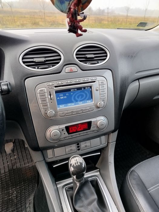 Ford Focus MK2 /2008/1.6 TDCi/hak