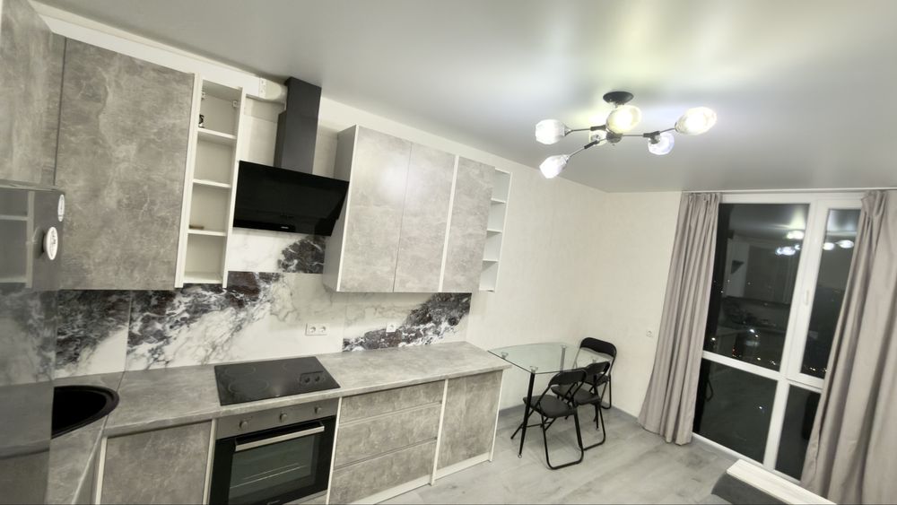 Можна з тваринами. 1 к. в елітному ЖК «Лісопарковий», панорамний вид.