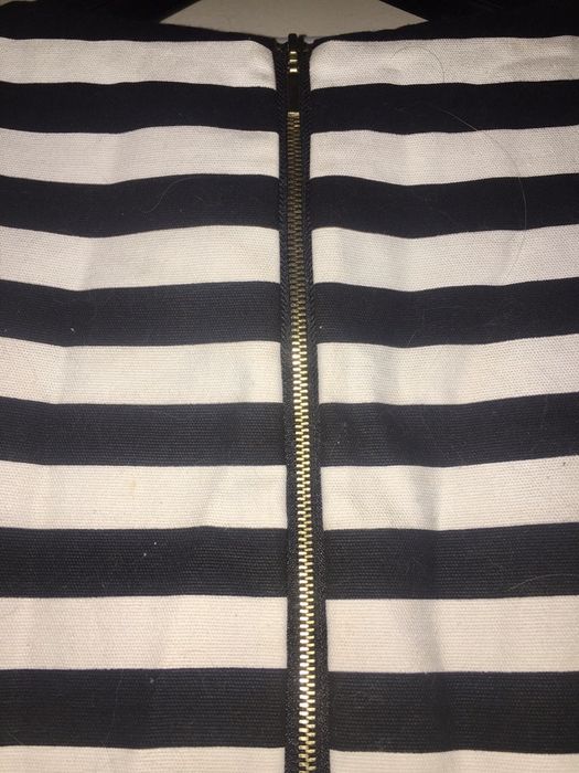 Vestido Zara preto e branco (portes incluídos)