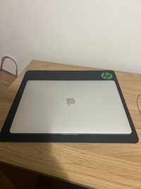 Macbook Pro Apple