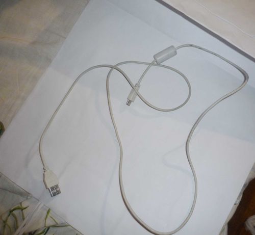 кабель для телефона, ноутбка и др. USB - mini USB