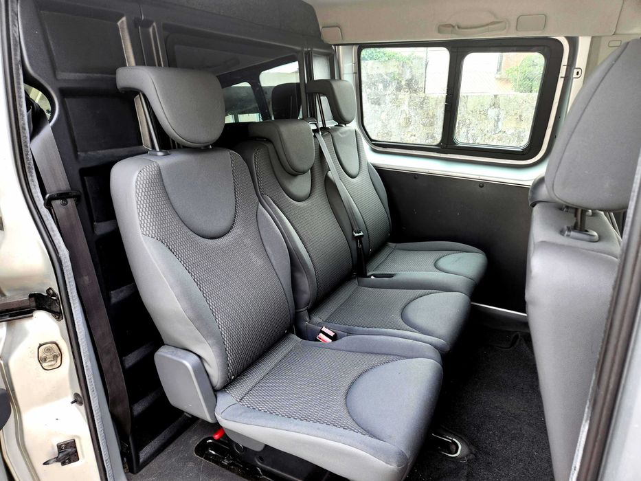 Citroen Jumpy de 6 lugares e carga 2.000cm3 Versão Longa