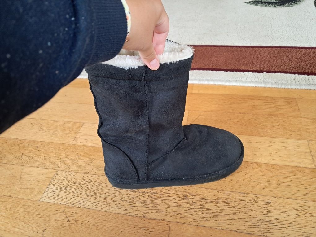 Buty zimowe emu ocieplane, rozmiar 38, jak nowe