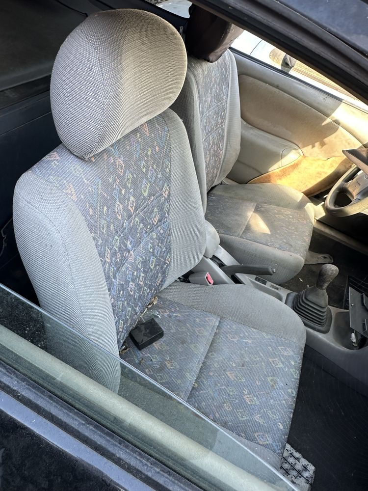 TOYOTA COROLA STARVAN  ANO 1998 2.0 DIESEL PARA PEÇAS