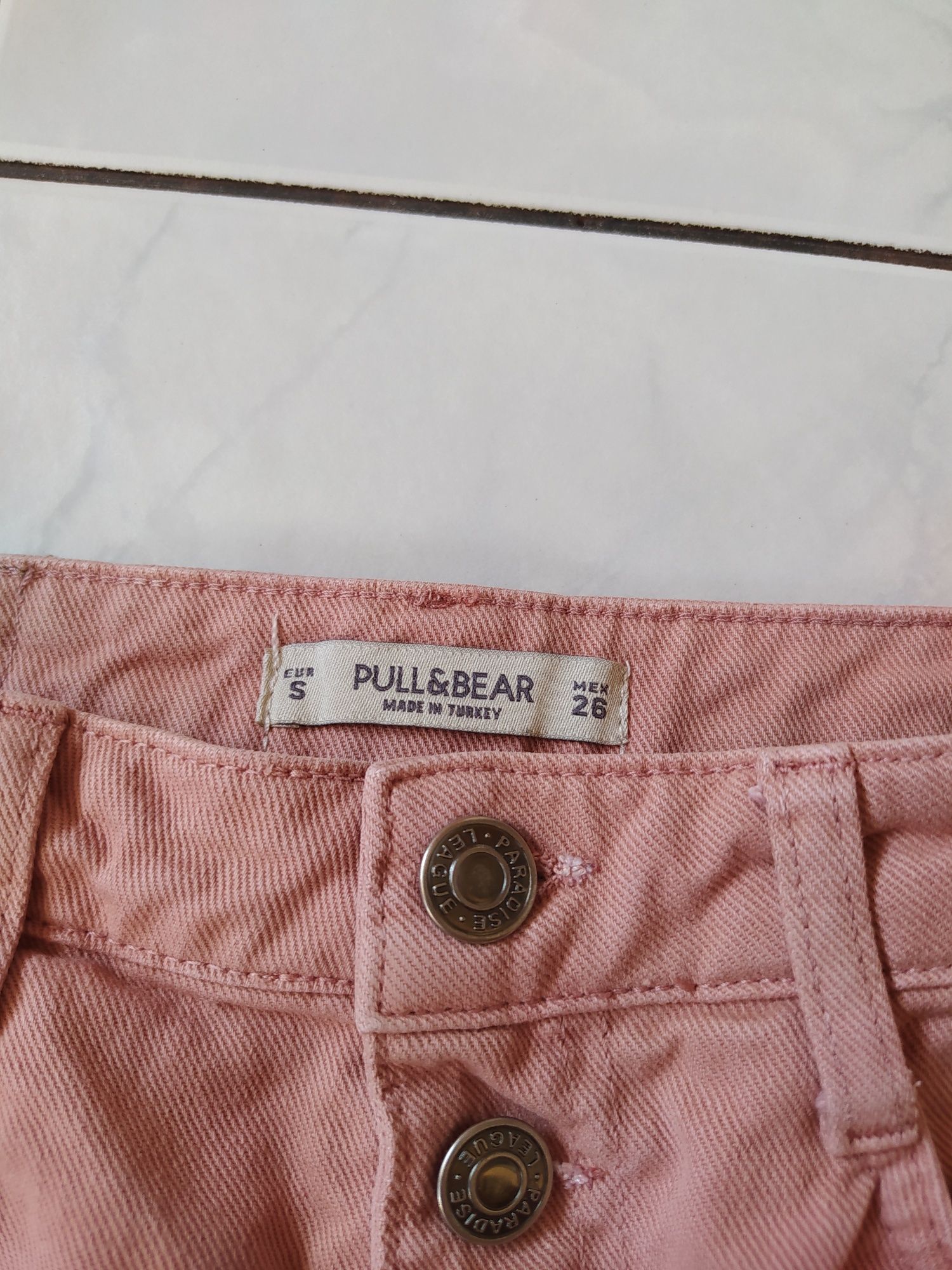 Różowa jeansowa spódnica rozmiar S