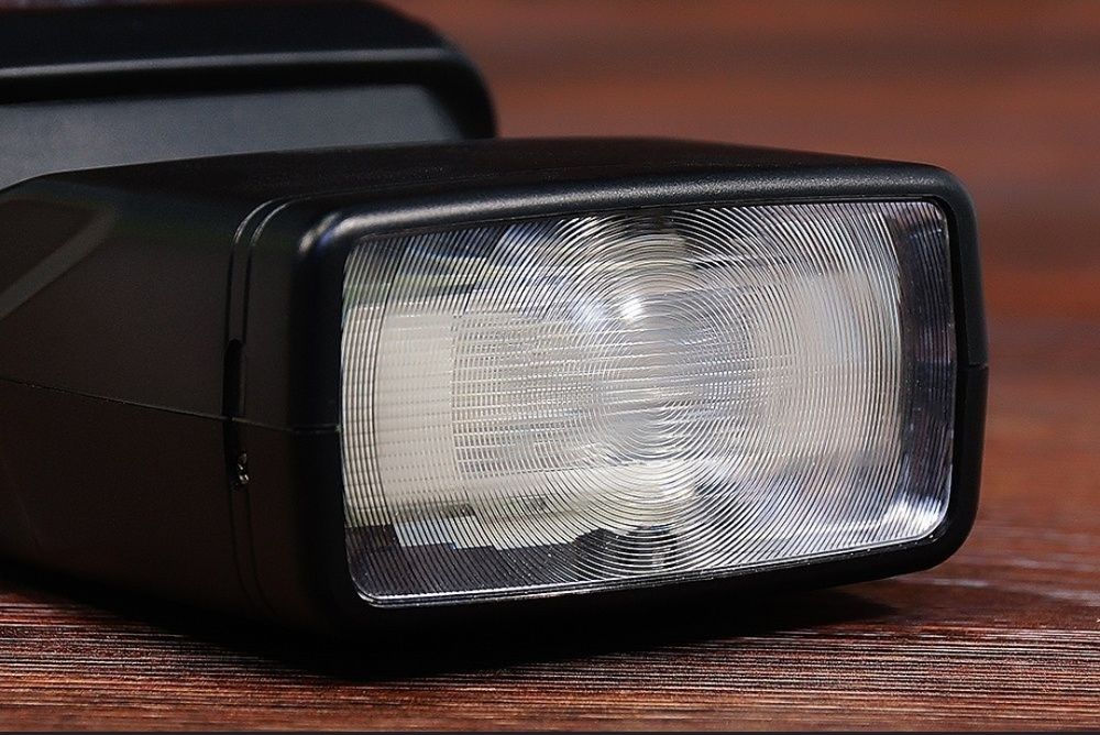 Фото спалах Minolta+ Чохол+ Акб