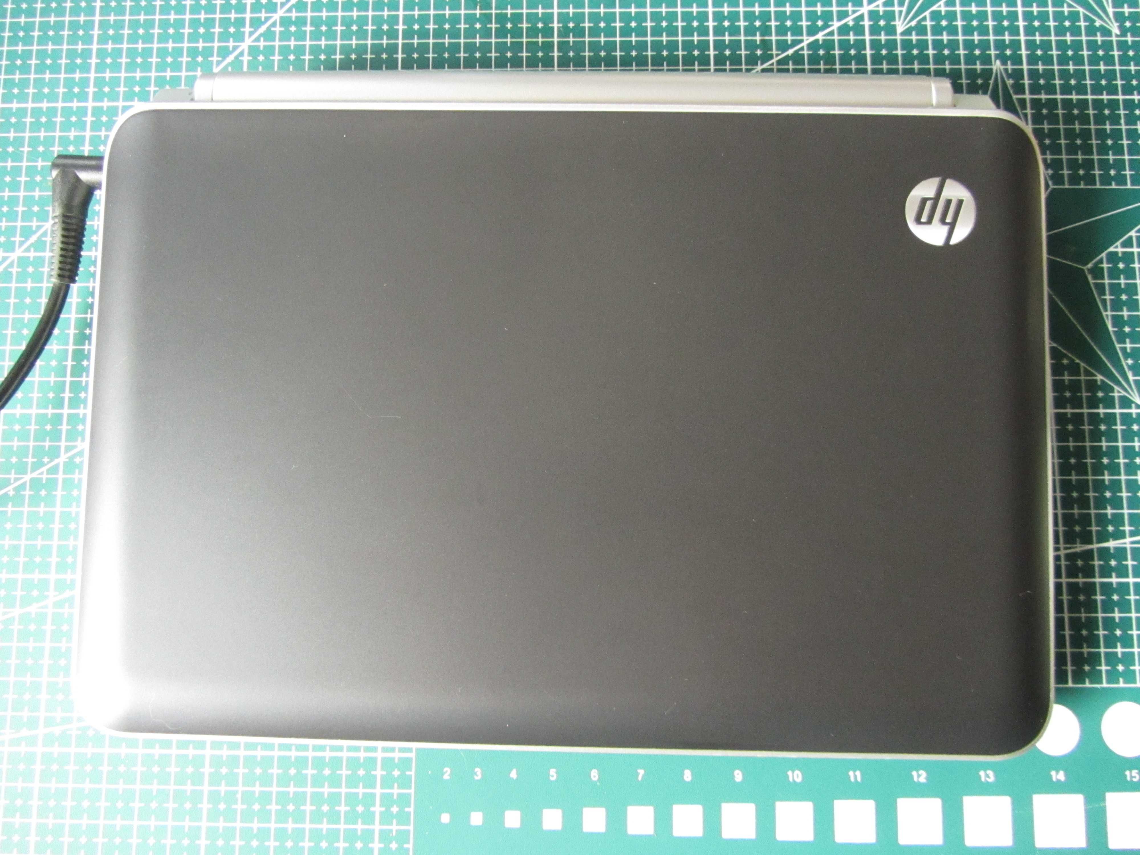 HP Mini 210 10" laptop netbook