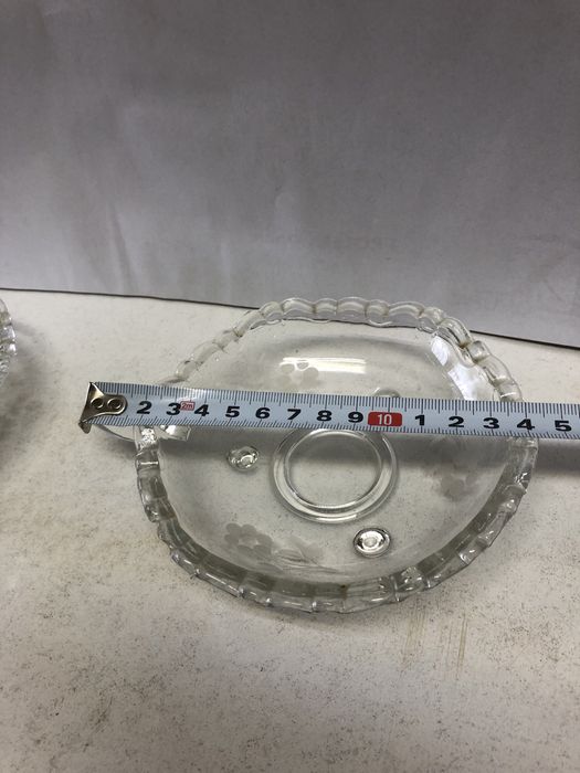 Salaterki szklane miseczki