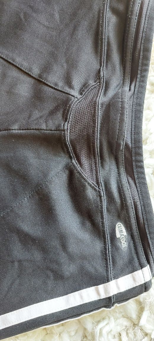 Spodenki leginsy Adidas