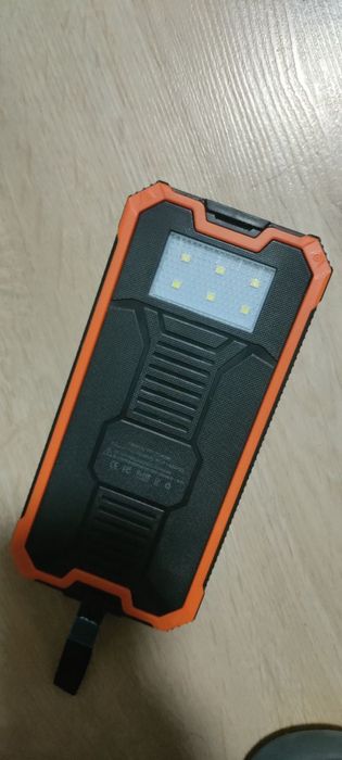 Павербанк із сонячною панеллю, 20000 mAh