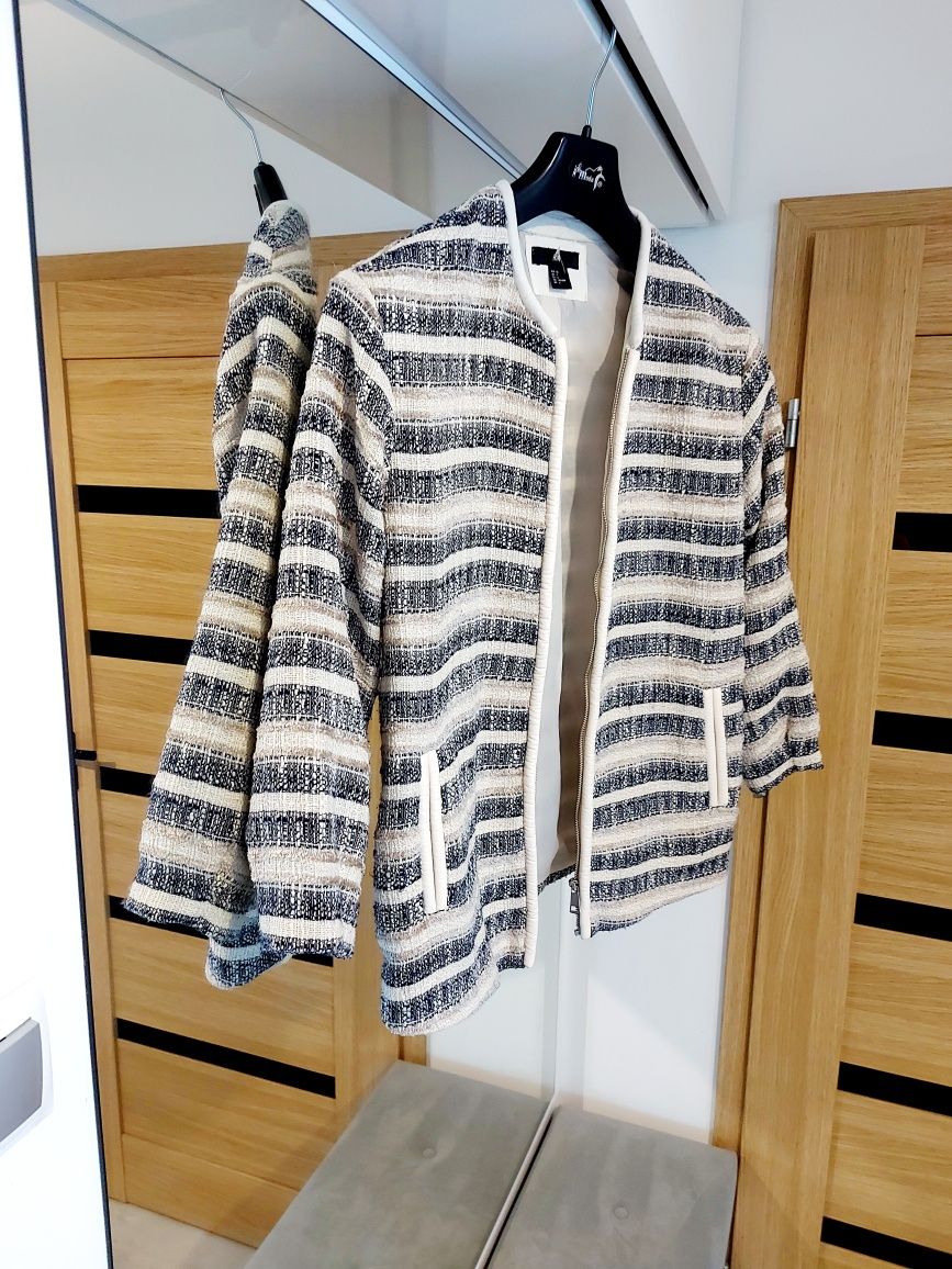 Marynarka damska Reserved roz 36 oversize tweedowa material  boucle