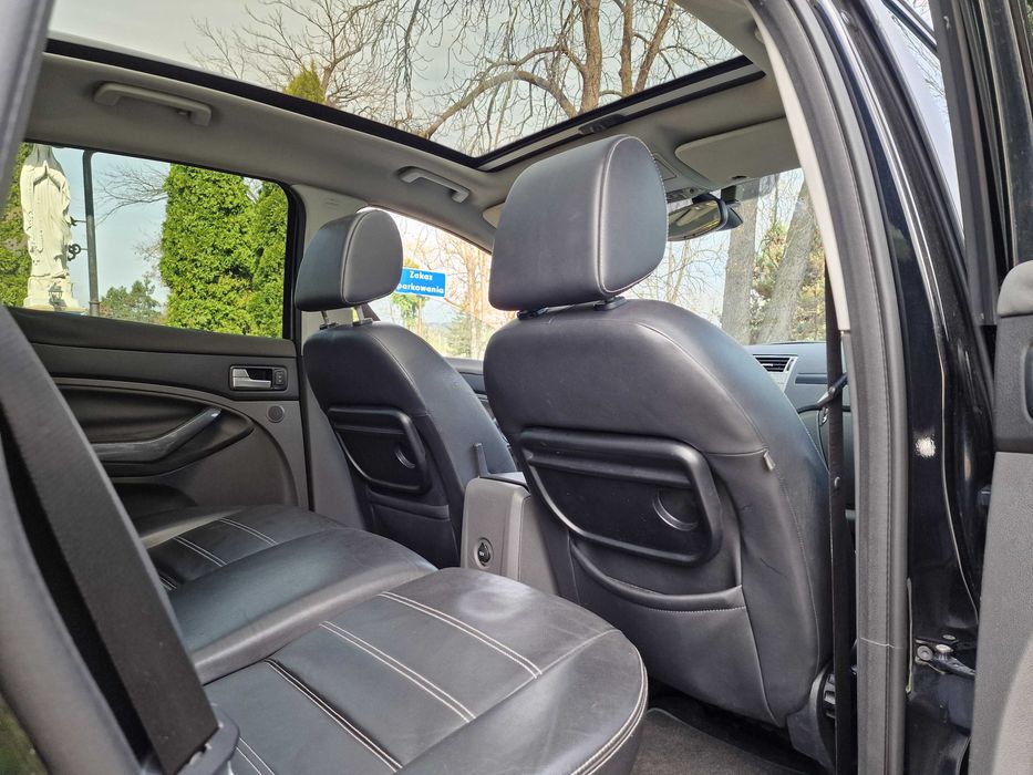 Ford Kuga 2.0 TDCi*140 Ps*4x4 AWD*Niski przebieg*Panorama*Skóry