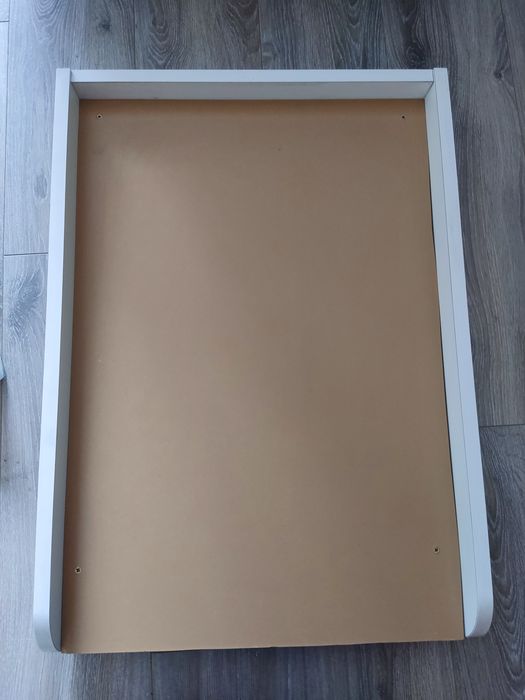 Przewijak + solidna nakładka na łóżeczko