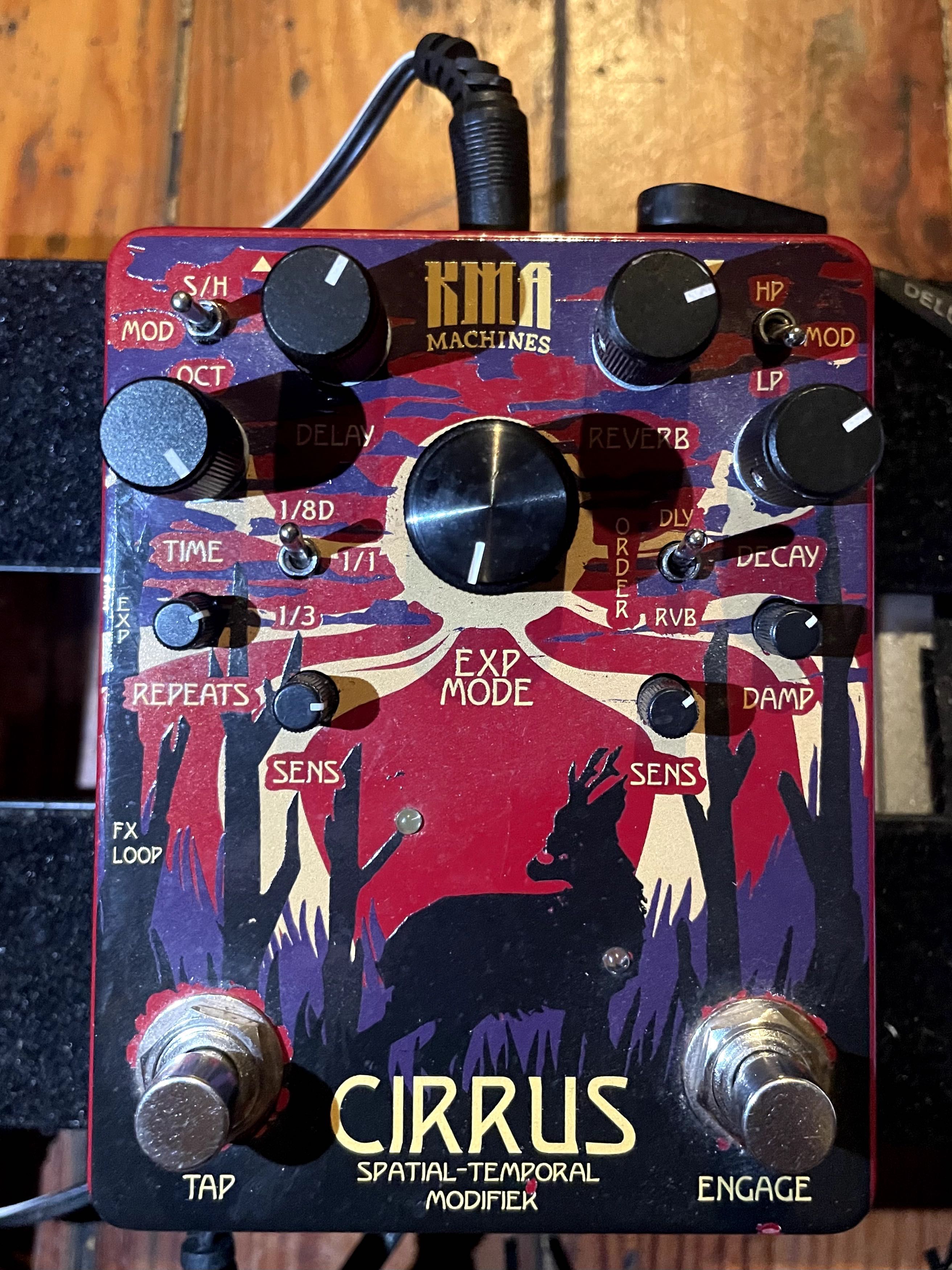 Pedal KMA Cirrus Delay e Reverb