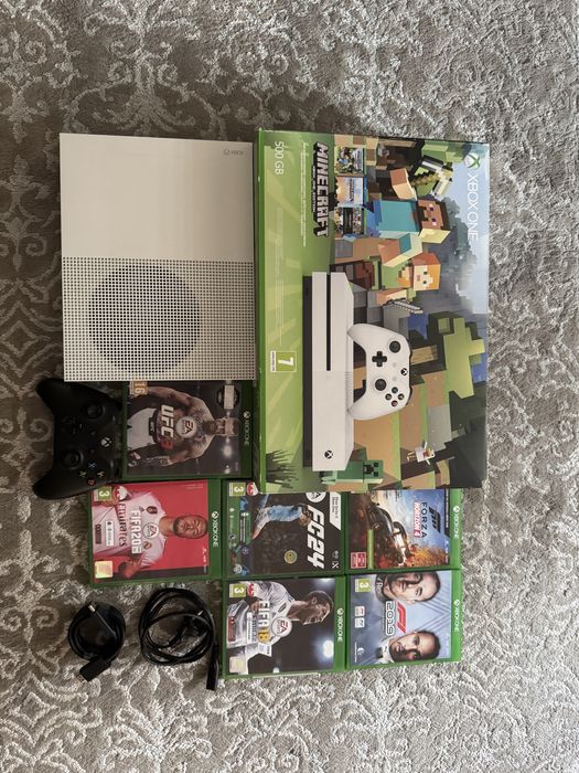 Xbox One S 500GB + gry