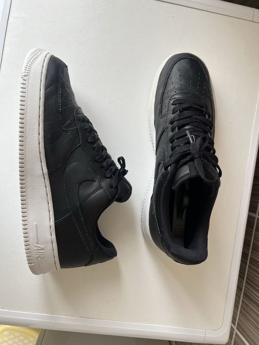 Оригінальні кросівки Nike Air Force 1 ´07 (AA4083-015)